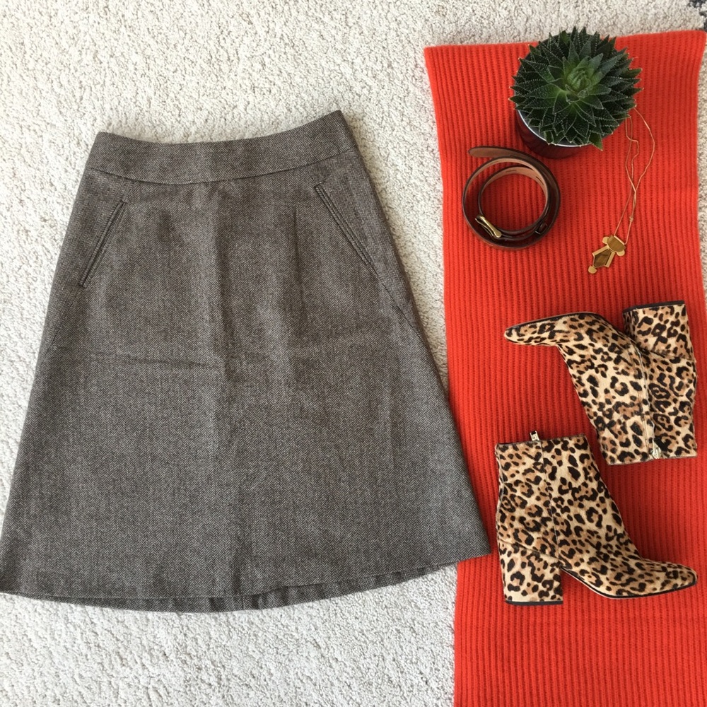 Banana Republic: Tweed Wool A-Line Skirt